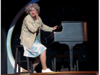 S035 Brigade 2016Reunion BobMotley- Old  woman playing the piano#DA21